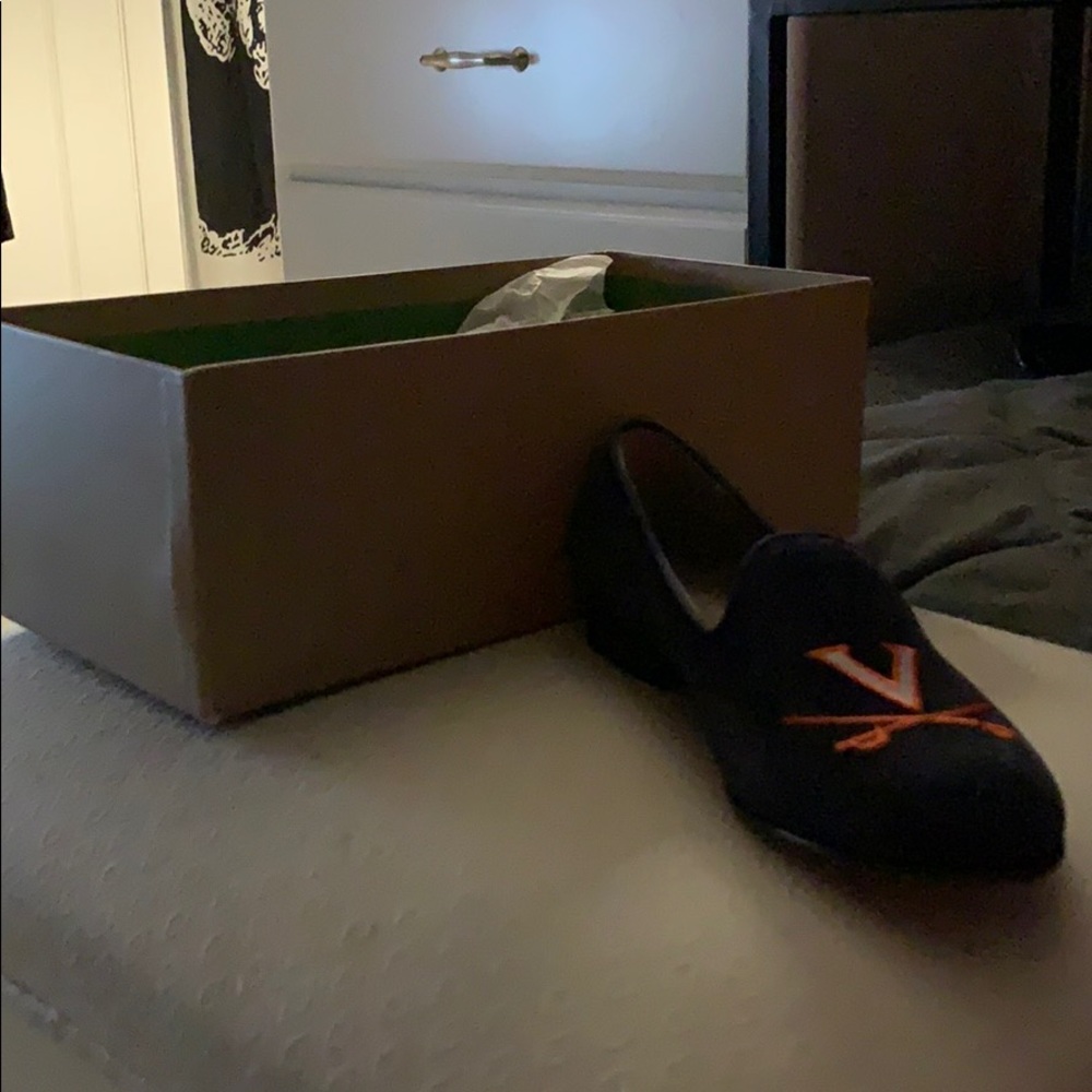 Never worn brooks brothers shoes UVA